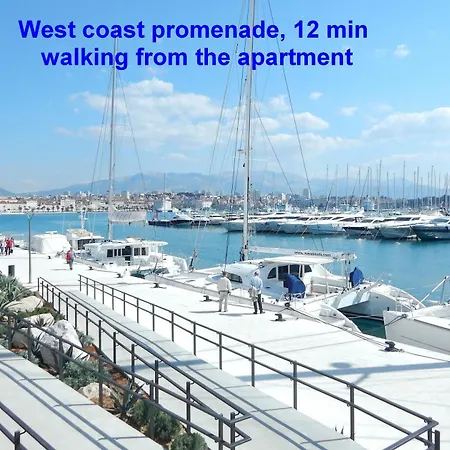 Apartman With Garden Ana *