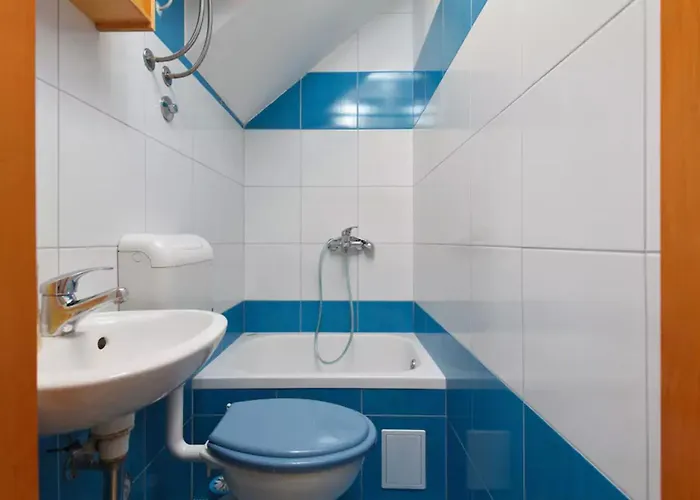 Apartman With Garden Ana *