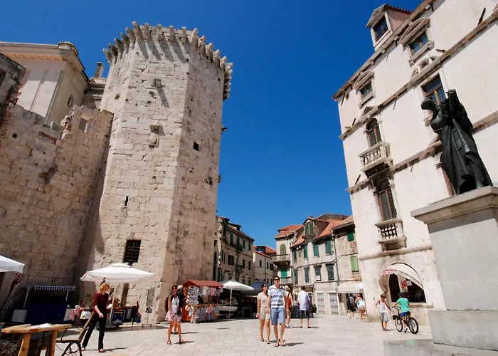 With Garden Ana Apartman